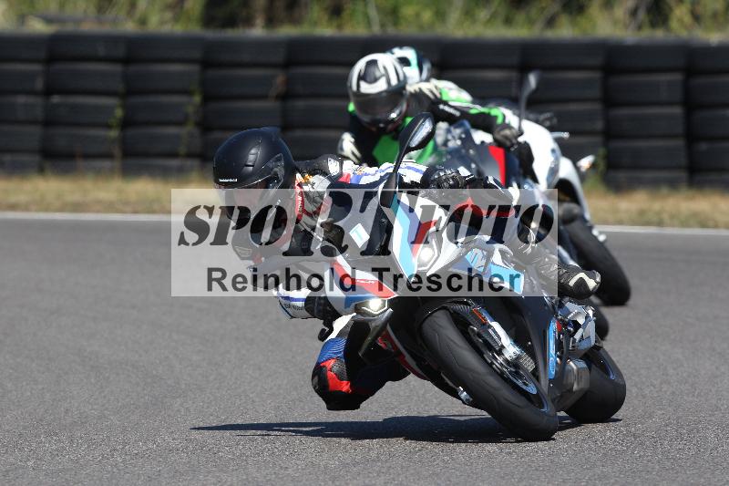 Archiv-2022/51 10.08.2022 Freeride Training ADR/Medium/unklar